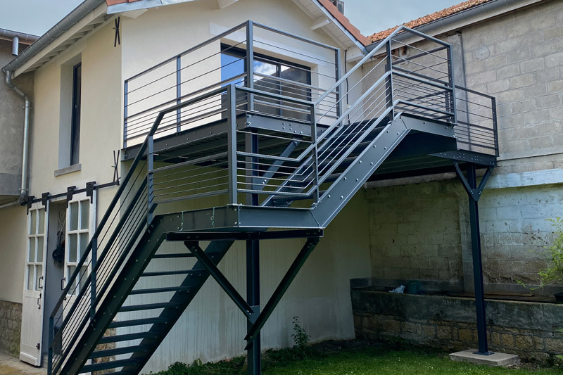 escaliers-en-metal-8